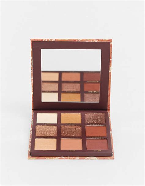Witchy warm eyeshadow palette by hipdot